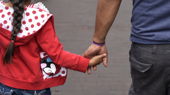 Több jogot kapnak az elvált apák, de nem a bántalmazók