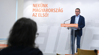 A Fidesz addig nem áll meg, amíg talál olyat, aki még nem üzent Gyurcsány Ferencnek