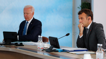 Joe Biden és Emmanuel Macron a biztonságpolitikáról tárgyalt