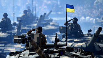 Ukrajna újabb amerikai katonai segélyszállítmányt kapott