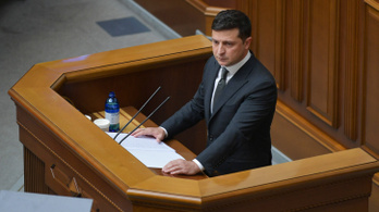 Távozik az ukrán védelmi miniszter és a vezérkari főnök is