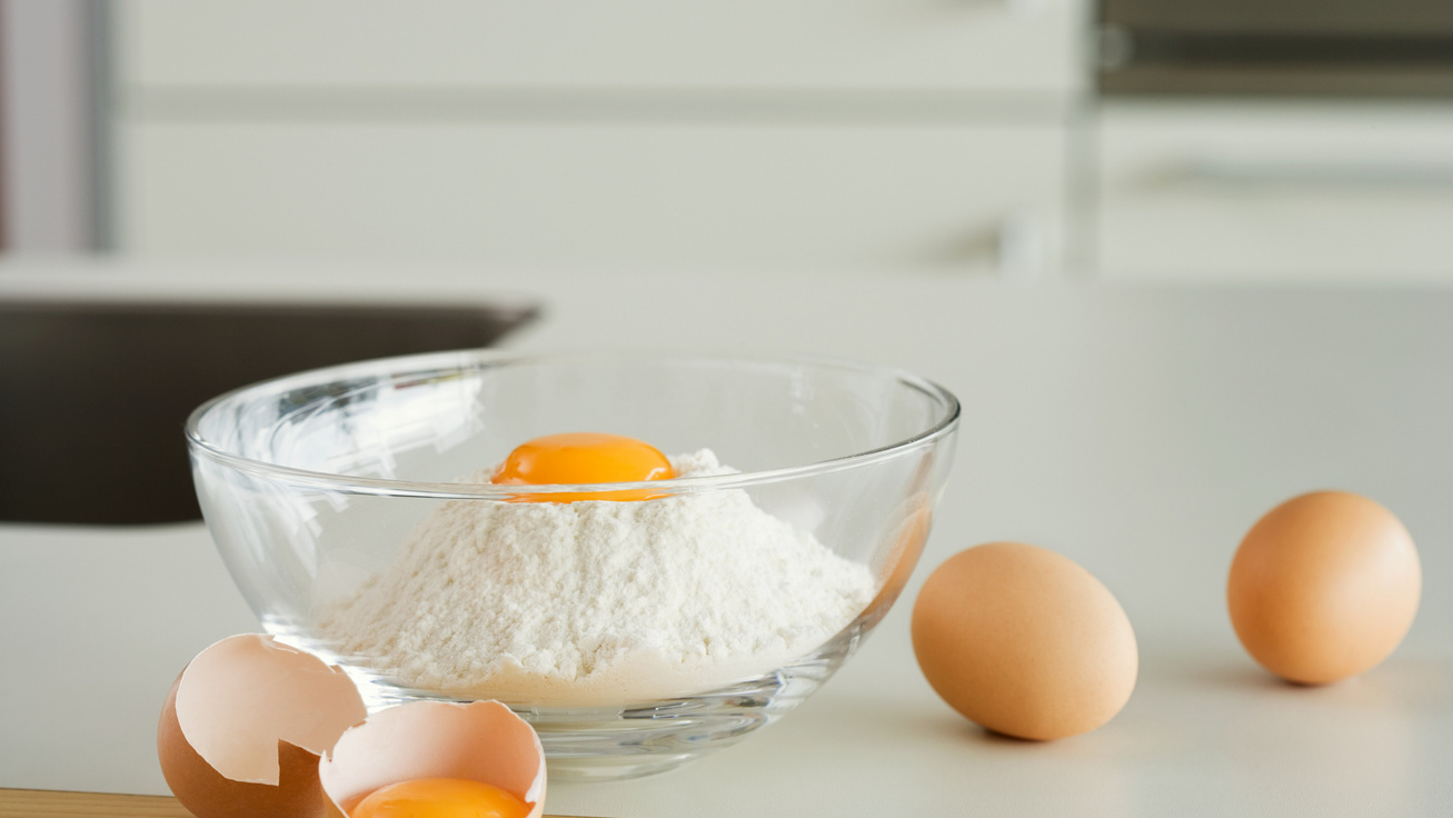 Mit kezdhetsz a megmaradt tojással és liszttel, ha húst rántottál? 6 remek ötlet fel nem használt alapanyagokból