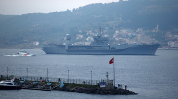 A Fekete-tenger felé tartanak az Egyesült Államok hajói