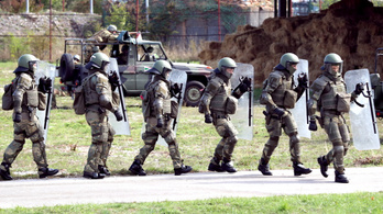 Polgárháború és szétesés veszélye fenyegeti Bosznia-Hercegovinát