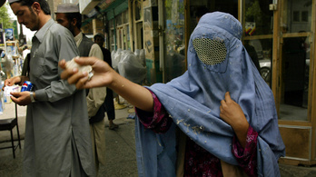 Betiltották a dollárt Afganisztánban