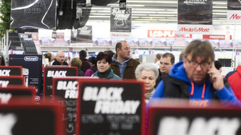 Egyre több ember vásárol a magyarosan elnyújtott Black Friday alatt