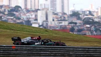 Lewis Hamilton simán nyerte a pénteki időmérőt Brazíliában