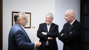 Orbán Viktor a FIFA elnökével folytatott megbeszélést