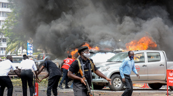 Öngyilkos merénylők robbantottak Kampalában, többen meghaltak