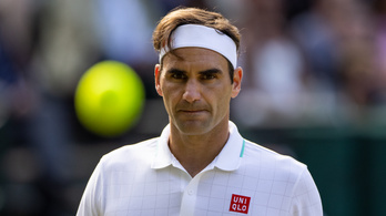 Federer a jövő év közepéig biztosan nem tér vissza a pályára