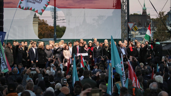 A Závecznél már 4 százalékkal vezet az ellenzéki közös lista