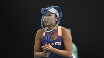 Plüssállatokkal üzent a nyilvánosság elől eltüntetett kínai teniszcsillag