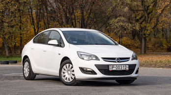 Használtteszt: Opel Astra J Sedan 1.6 – 2017