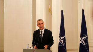 NATO-főtitkár: Nem kötelességünk megvédeni Ukrajnát, ha Oroszország támad