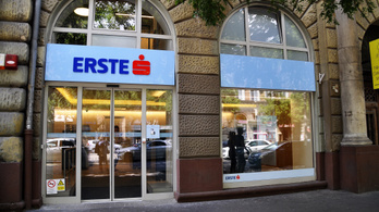 Sokaknak nem volt elérhető az Erste Bank applikációja