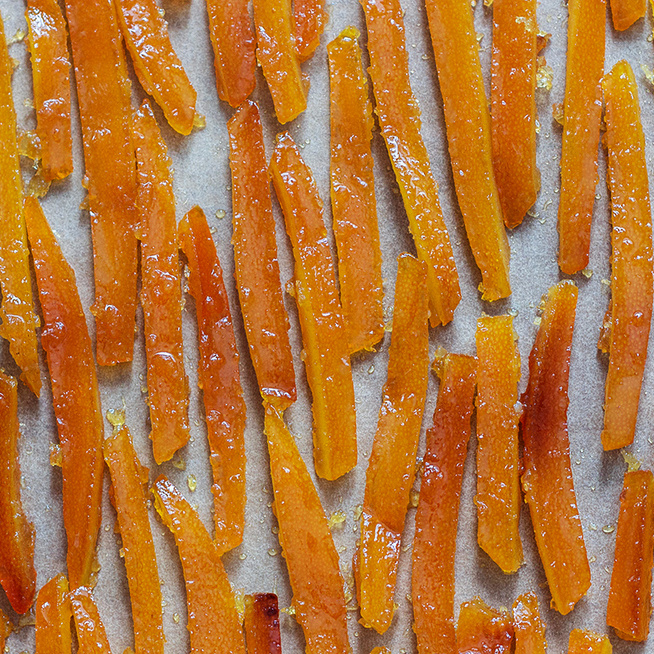 Üvegbe zárt csoda: a kandírozott narancshéj bármilyen sütit feldob
