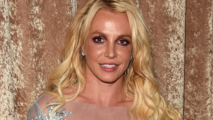 Falatnyi fehérnemű, fedetlen keblek: Ez a 6 legmerészebb fotó Britney Spearsről