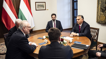 Orbán Viktor találkozott a lett köztársasági elnökkel