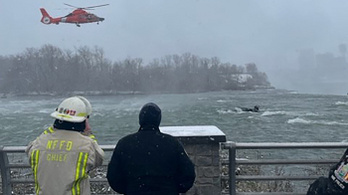 Autó hajtott a folyóba a Niagara-vízesésnél