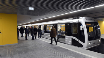 Akadálymentesítették a 3-as metró Pöttyös utcai és Ecseri úti állomását