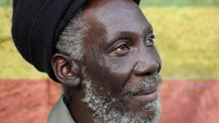 Meghalt Bob Marley barátja, Garth Dennis jamaicai reggae-zenész