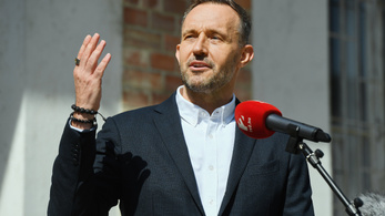 Publicus: a megkérdezettek 22 százaléka szerint Gattyán György a Fidesz embere
