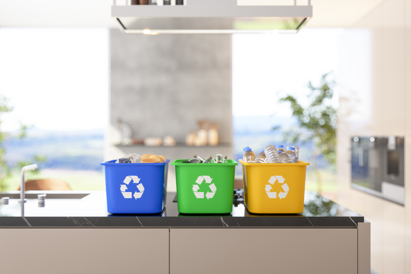 10 dolog, amit nem dobhatsz a szelektívbe, hiába hiszed, hogy igen: a szelektív hulladékgyűjtés legfontosabb szabályai