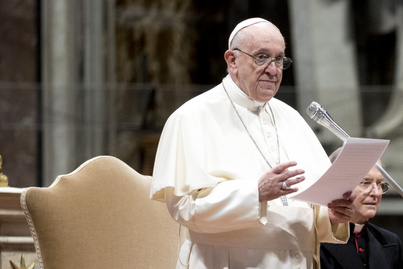 7 alig ismert érdekesség a ma 85 éves Ferenc pápáról: imádott tangózni, 30 éve nem néz tévét