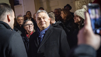 Orbán Viktor: Azt javasoljuk, hogy Magyarország előre menjen és ne hátra