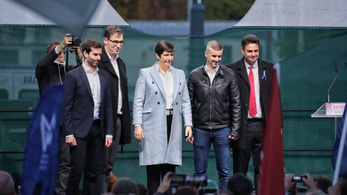 Új felületen próbálják meggyőzni a magyar politikusok a választókat