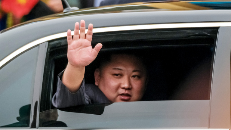 Tíz éve jött a síró diktátor, de Kim Dzsongun csak most lendül bele