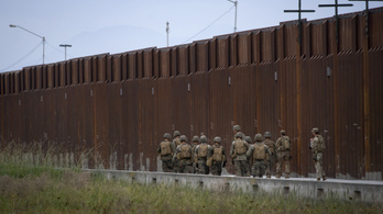 Közel 174 ezer bevándorlót tartóztattak fel az Egyesült Államok déli határán novemberben