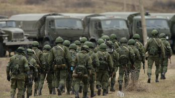 Az ukránok szerint 122 ezer orosz katona van a határ közelében