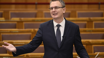 Az egyik képviselő több mint négyórányi felszólalást produkált ősszel a parlamentben