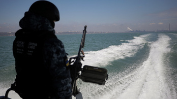 Az orosz támadást az Azovi-tenger felől várják az ukránok