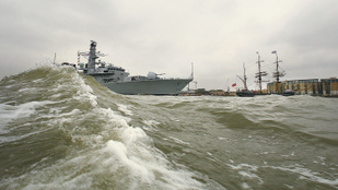 Orosz nukleáris tengeralattjáró ütközött egy brit hadihajó szonárjának az Atlanti-óceánon