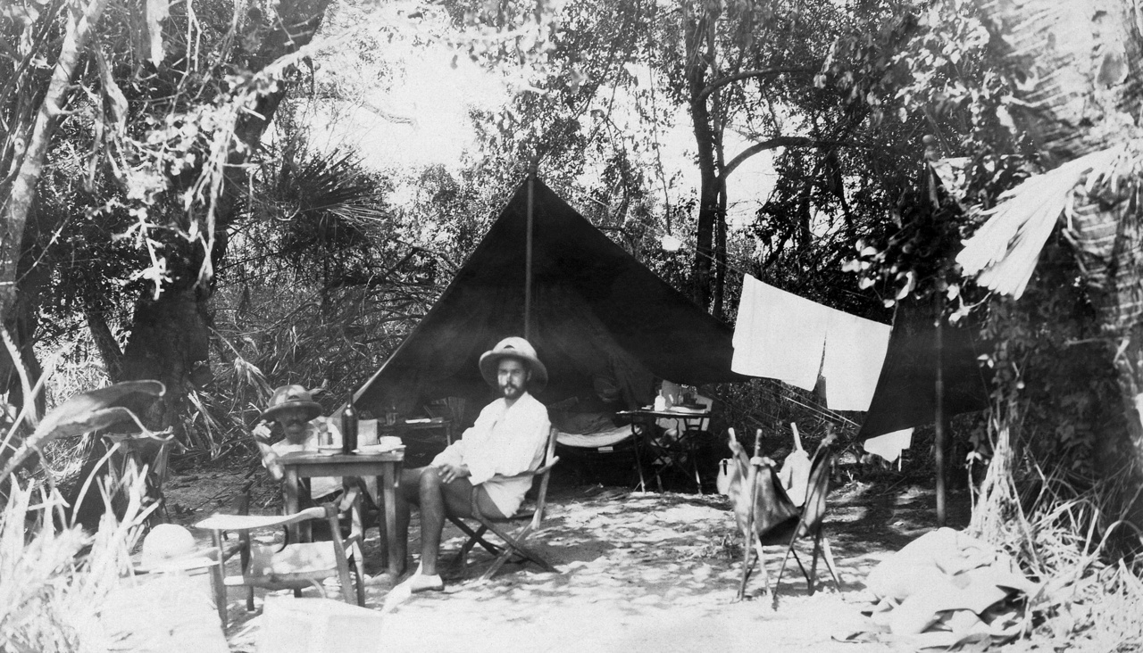 Károlyi gróf a táborban. Kenya, Tiba folyó partja. 1929. február. 