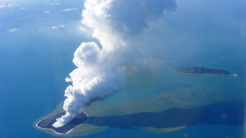 Újabb nagy erejű vulkánkitörés a Csendes-óceán mélyén