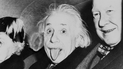Vajon miért öltött nyelvet Einstein?