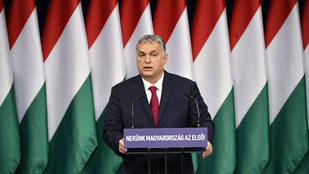 Évértékelővel rúghatja be a kampányt Orbán Viktor