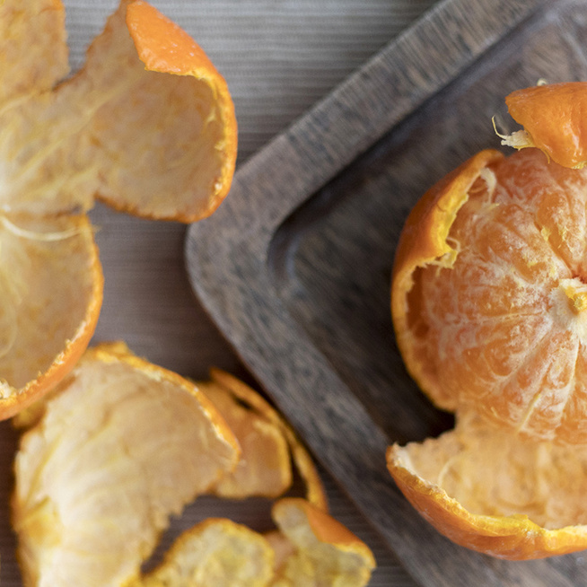 Így pucold meg és szedd gerezdekre a citrusféléket egy pillanat alatt: 3 tippet mutatunk