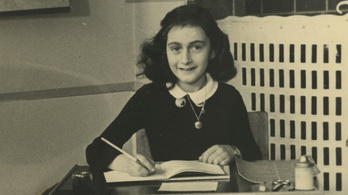 Cáfolják, hogy Anne Frankot egy zsidó jegyző árulta volna el