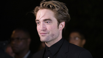 Robert Pattinson az Élősködők rendezőjének új filmjében