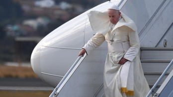 Van-e útlevele Ferenc pápának, és ha igen, akkor milyen?