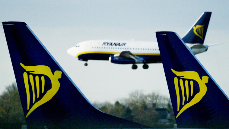 Életfogytiglant is kaphatnak a Ryanair gépének eltérítésével vádolt belorusz tisztségviselők