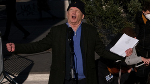Bill Murray egy parkban koncertezett