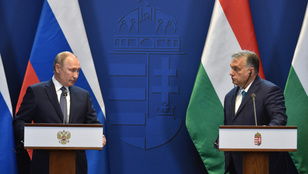 Orbán Viktor moszkvai látogatása: a kormány szerint nemzeti érdek, az ellenzék szerint káros