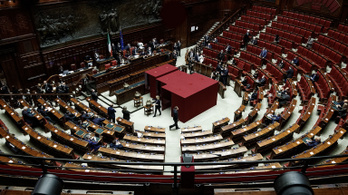 Taktikáznak az olasz pártok, ki legyen az új államfő
