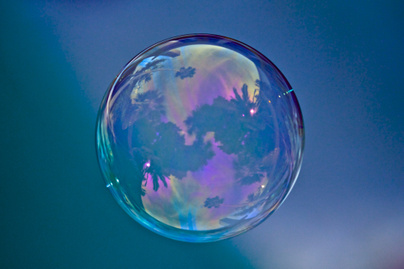 Olyan buborékot fújtak a tudósok, ami 465 napig nem durrant ki: hasznos is lehet