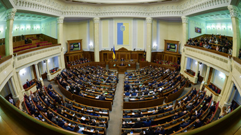 Tanúsítványt kapnának az ukránok a kedvezményes könyvvásárláshoz az új ukrán törvénytervezet szerint